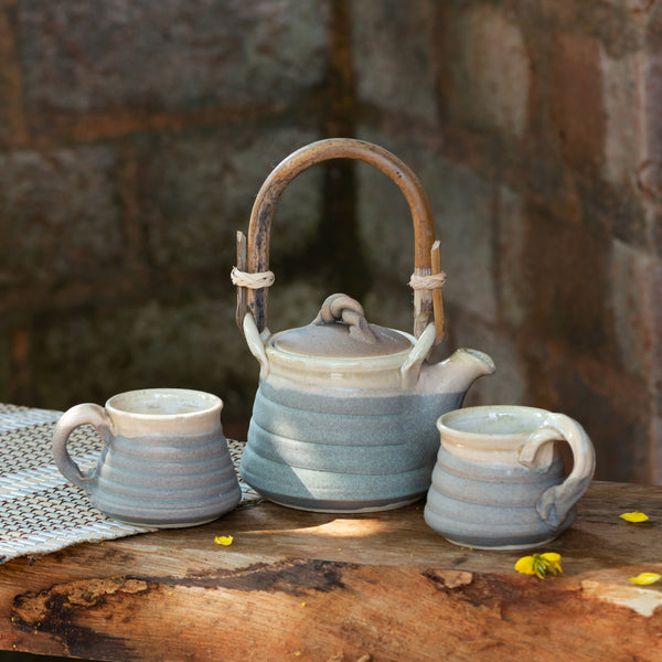 Handmade Ripple Tea Set for Two